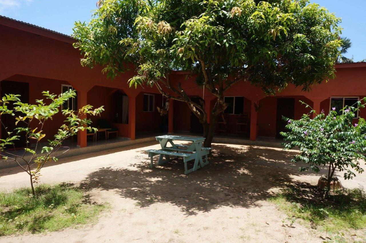 The Gunjur Project Lodge 외부 사진